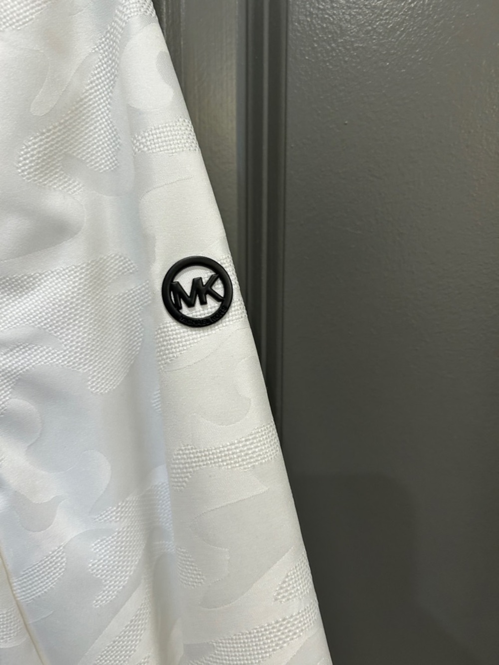 Michael Kors White Hooded Utility Jacket with Black Trim NWT - Picture 6 of 11